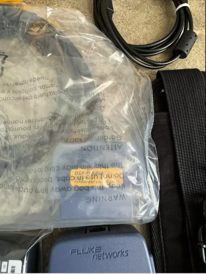 FLUKE Networks DSX-8000 Versiv 2 Cable Certifier Tester Kit