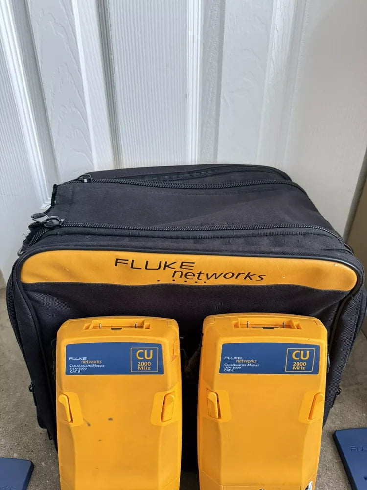 FLUKE Networks DSX-8000 Cable Certifier Tester Kit